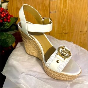 Micheal Kors high heel wedges white size 8
